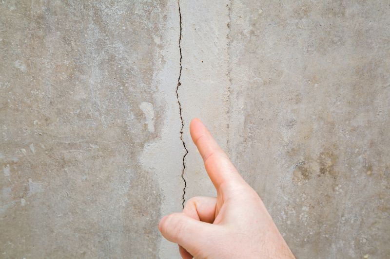 Cracked Wall Damage